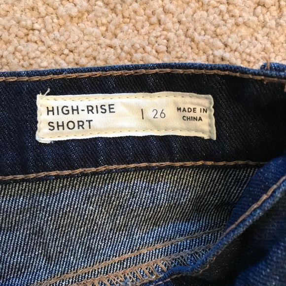 Bullhead High Rise Denim Shorts Womens Size 26 Blue Dark Wash Button Fly Raw Hem - Picture 7 of 12